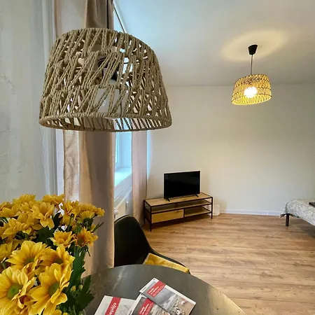 Die Wohnung Apartment *